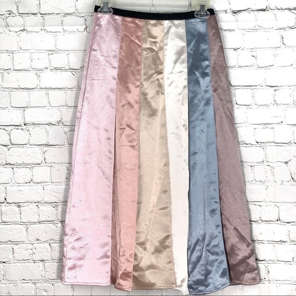 OnTwelfth Dresses & Skirts - 𝅺new-ontwelfth Mid-Calf Color Block Pleated Skirt S